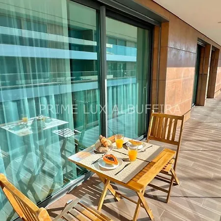 Prime Lux Апартаменти *